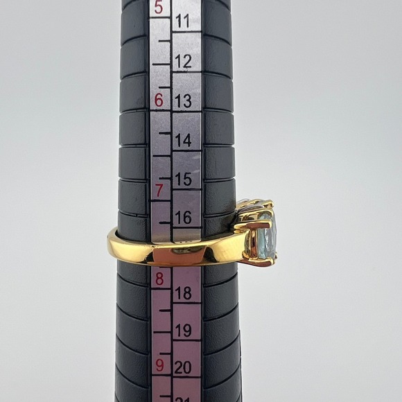 Vintage Gold Tone Three Stone Oval Cut Cocktail Ring Size 8 about 7.75 Costume - Picture 3 of 6